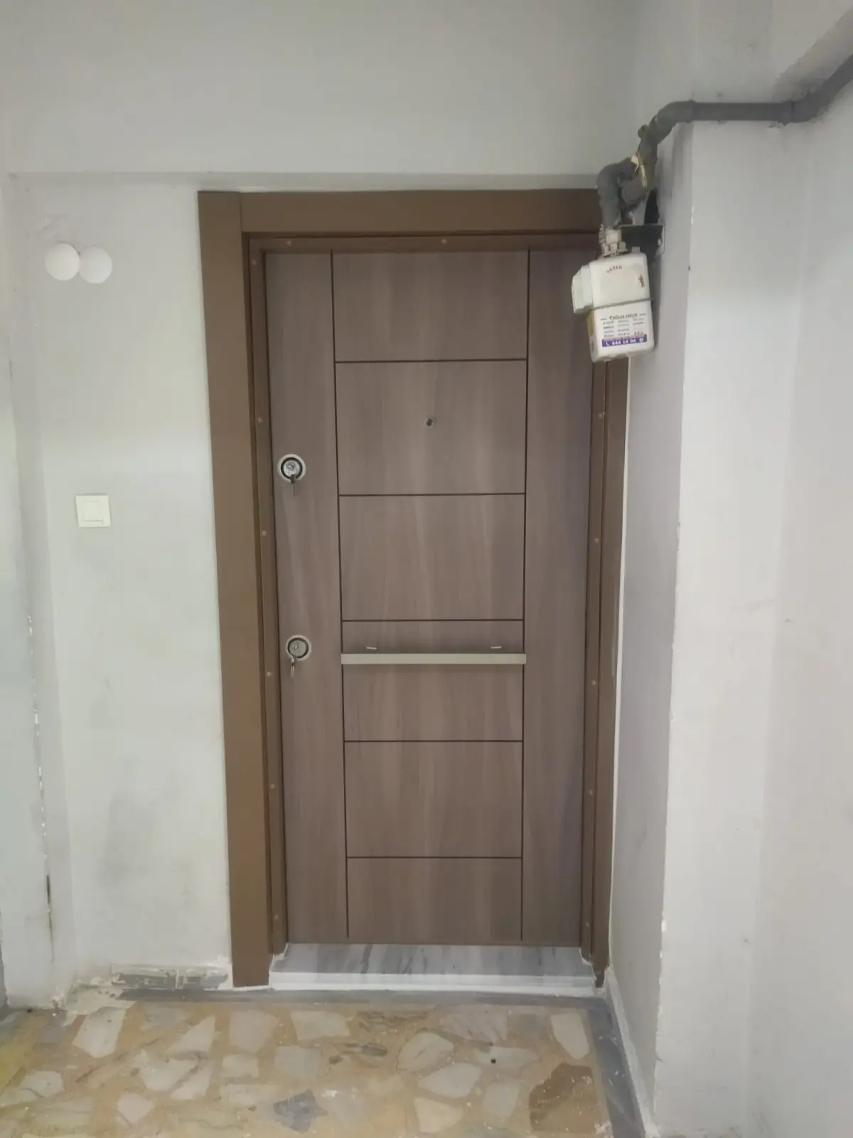 Avcılar Eko Çelik Kapı 12